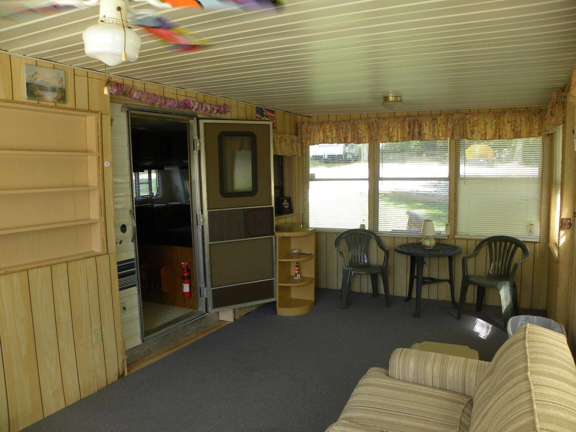 Countryside Campground Apartment Mogadore ภายนอก รูปภาพ